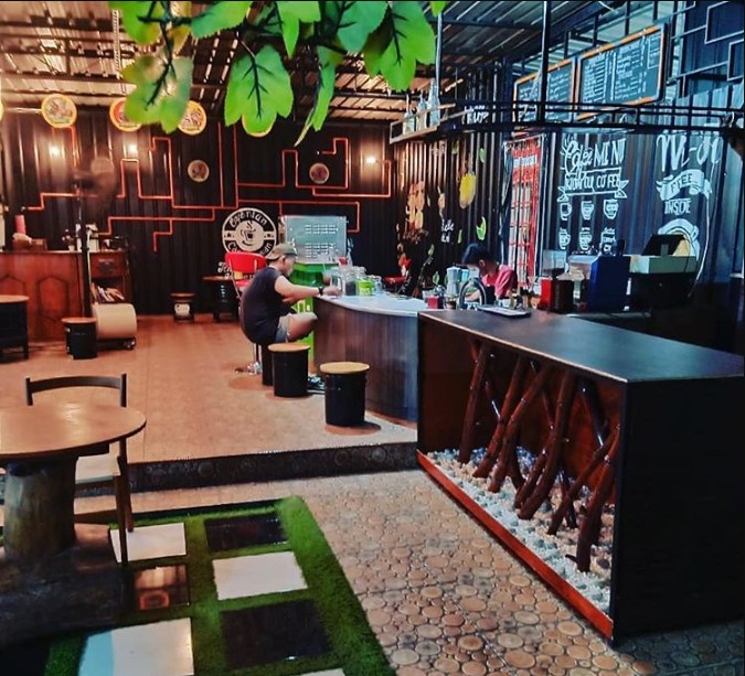 cafenian coffee corner rani wijayanti, 1. Suka Rasa Resto, 2. Kuno Kini, 3. Cafe Coffee Break and Resto, 4. Sakala Cafe (Tutup), 5. One Eleven Caffeine Dealer, 6. Warung Dhuwur, 7. It’s Milk, 8. Kedai Tower, 9. Carlo Pizza and Cafe, 10. Babalu Crab, 11. Pelangi Resto & Cafe Purwodadi, 12. Danau Resto Purwodadi, 13. Saben Coffee Shop & Eatery, 14. Wisebean Coffee, 15. DE LAPAN Coffee & Eatery, 16. Twins Coffee & Doty Milk, 17. Cafe Arema, 18. TOSU Coffee, 19. D’Menoel Cafe, 20. Cafenian Coffee Corner, 21. Noctic Coffee, 22. Heritage Coffee, 23. Ruang coffee & sunset, 24. Pusat Kuliner Purwodadi, 25. Cafe & Resto Pring Ndeso, 26. D’Lans Resto, 27. Dejavu Resto & Cafe, 28. Pelangi Resto & Cafe Purwodadi, 29. Black House