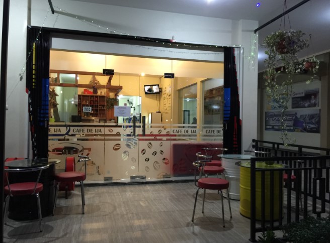 Cafe De Ija, 1. Susu Moeria, 2. PDKT Resto &amp; Cafe, 3. Kopi Cilik, 4. Gravitasi Teras Muria, 5. Kedung Kopi, 6. Waroeng Cafe 27, 7. Gank Coffee &amp; Bistro, 8. Sidji Coffee Getas Pejaten, 9. Six Cents Cafe, 10. Omah Cafe Kudus, 11. Aljava Cafe, 12. Kopi Soe Kudus, 13. Kopi Lain Hati kudus, 14. Wipsy Coffee and Meet, 15. Warunk Upnormal, 16. Träffa Coffee &amp; Eatery, 17. TKP Cafe and Resto, 18. Greens Bakery &amp; Bistro, 19. Warunge Pakdhe, 20. Home Cafe &amp; Resto, 21. Waroeng “Kidoel Soechan”, 22. Seperdua Kopi Kudus, 23. The Cekli Town Est 2010, 24. Kopi Kretek – Jowo Met Londo, 25. Jenderal Coffee &amp; Tea, 26. Balena Resto &amp; Cafe, 27. Kazuki, 28. Rabbit Gelato, 29. Serua Coffee &amp; Creative Space, 30. SLEEK.CO Coffee Corner, 31. Human Coffee, 32. Kangen Ngopi, 33. Merpati Coffee, 34. Warung Kudusan, 35. No.8 Coffee After Kudus, 36. D’khatt Cafe &amp; Eatery, 37. Kampoeng Kopi, 38. Fresto Cafe, 39. Ritme Coffee and Lounge, 40. Holymoon Social Space, 41. City Walk Cafe, 42. Chocobean Kudus, 43. No 8 Coffee, 44. Warung Susucow (Tutup), 45. Cafe De Ija (Tutup), 46. Haru Cafe Kudus (Tutup)
