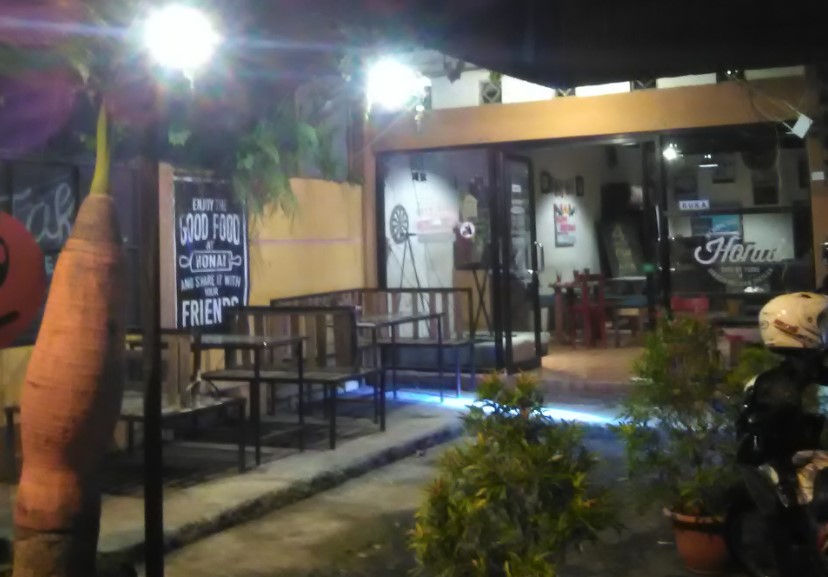 Honai Cafe De Flore Muddasir faisal khak, 1. Ora Umum, 2. Bangi Cafe, 3. Kopi Gunung, 4. Coffeedent, 5. Cafe Susu PL, 6. Omah Duren, 7. Waroeng Abie Cilacap, 8. Yosh Milktea Gelato &amp; Artisan Space, 9. D’Corner Cafe Coffee &amp; Chocolate, 10. Over Clock Cafe, 11. Avior Cafe &amp; Karaoke, 12. Grek Chocolate, 13. Cozy Coffee &amp; Chocolate, 14. Warunk Upnormal Cilacap, 15. Kopibaen_, 16. It’s Milk Cafe n Resto (Tutup), 17. Kedai Koffi Helsinki, 18. The Vintage Cafe, 19. Traffic Light Koffie, 20. Think Thoenk Cafe (Tutup), 21. Ethnic Coffee, 22. Bossa Cafe, 23. Urbansnack, 24. Sruput Seduh Kopi, 25. Coffeenomous, 29. Choko Klik (Tutup), 30. Honai Cafe De Flore (Tutup)