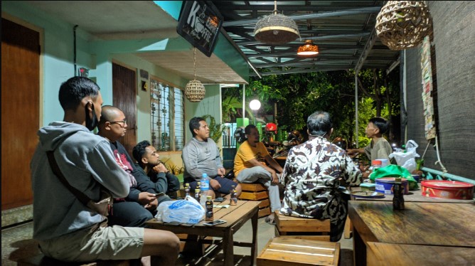Koebar Koffie rifkiyan dimas18, 1. Rolet Cafe, 2. HJNF CAFE BOX, 3. Blackbean Roastery & Coffee House, 4. Kadjine Coffee, 5. de Anglo Food & Coffee Jepara, 6. J & J Coffe And Resto, 7. Tarissa Coffee, 8. Joker Coffee, 9. Djago Reborn, 10. V&A Cafe, 11. Yam yam Resto, 12. Jepara Marina Bar and Restaurant, 13. Maribu Resto, 14. Seaside Villa & Muse Beach Resto, 15. Diana’s Bay Restaurant, 16. Rengkot Buyut Restaurant, 17. Beatrice’s Cuisine House, 18. DeMoro Coffeebox, 19. Sriya Cafe & Homestay Jepara, 20. Cafe Gecho, 21. Pandawa Cafe Jepara (Tutup), 22. Atmosfera Coffee and Eatery, 23. Jepara Garden Resto (Tutup), 24. Basecamp Coffee & Eatery, 25. MoeriaCafe.MannaBakery (Tutup), 25. MONOKOPI, 27. Bruge Cafe, 28. Gandrung koffie, 29. NewMind Bistro Cafe, 30. Teman Menepi Coffee & Memories, 31. HAVY Coffee, 32. Kofina Cafe, 33. Koebar Koffie, 39. Gendhis Coffee, 40. Say Story Jepara, 41. Kedai kopi kulo jepara, 42. My chang coffee, 43. Vakansi Coffee & Space, 44. Ndepepes coffee, 45. Joglokebon RestoKopi, 46. Madco Coffee House