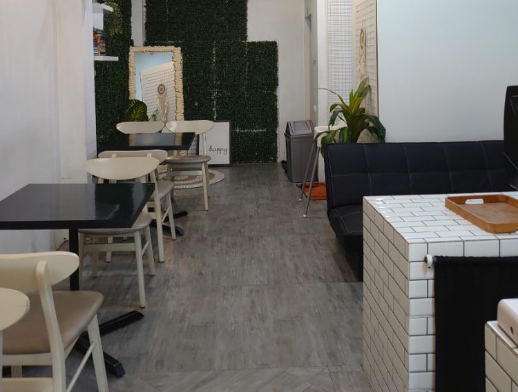 Teman Menepi Coffee & Memories wahyu azhima, 1. Rolet Cafe, 2. HJNF CAFE BOX, 3. Blackbean Roastery & Coffee House, 4. Kadjine Coffee, 5. de Anglo Food & Coffee Jepara, 6. J & J Coffe And Resto, 7. Tarissa Coffee, 8. Joker Coffee, 9. Djago Reborn, 10. V&A Cafe, 11. Yam yam Resto, 12. Jepara Marina Bar and Restaurant, 13. Maribu Resto, 14. Seaside Villa & Muse Beach Resto, 15. Diana’s Bay Restaurant, 16. Rengkot Buyut Restaurant, 17. Beatrice’s Cuisine House, 18. DeMoro Coffeebox, 19. Sriya Cafe & Homestay Jepara, 20. Cafe Gecho, 21. Pandawa Cafe Jepara (Tutup), 22. Atmosfera Coffee and Eatery, 23. Jepara Garden Resto (Tutup), 24. Basecamp Coffee & Eatery, 25. MoeriaCafe.MannaBakery (Tutup), 25. MONOKOPI, 27. Bruge Cafe, 28. Gandrung koffie, 29. NewMind Bistro Cafe, 30. Teman Menepi Coffee & Memories, 31. HAVY Coffee, 32. Kofina Cafe, 33. Koebar Koffie, 39. Gendhis Coffee, 40. Say Story Jepara, 41. Kedai kopi kulo jepara, 42. My chang coffee, 43. Vakansi Coffee & Space, 44. Ndepepes coffee, 45. Joglokebon RestoKopi, 46. Madco Coffee House