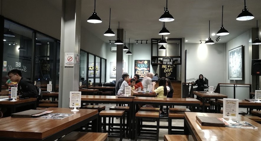 Warunk Upnormal Cilacap Huda The Traveler, 1. Ora Umum, 2. Bangi Cafe, 3. Kopi Gunung, 4. Coffeedent, 5. Cafe Susu PL, 6. Omah Duren, 7. Waroeng Abie Cilacap, 8. Yosh Milktea Gelato &amp; Artisan Space, 9. D’Corner Cafe Coffee &amp; Chocolate, 10. Over Clock Cafe, 11. Avior Cafe &amp; Karaoke, 12. Grek Chocolate, 13. Cozy Coffee &amp; Chocolate, 14. Warunk Upnormal Cilacap, 15. Kopibaen_, 16. It’s Milk Cafe n Resto (Tutup), 17. Kedai Koffi Helsinki, 18. The Vintage Cafe, 19. Traffic Light Koffie, 20. Think Thoenk Cafe (Tutup), 21. Ethnic Coffee, 22. Bossa Cafe, 23. Urbansnack, 24. Sruput Seduh Kopi, 25. Coffeenomous, 29. Choko Klik (Tutup), 30. Honai Cafe De Flore (Tutup)