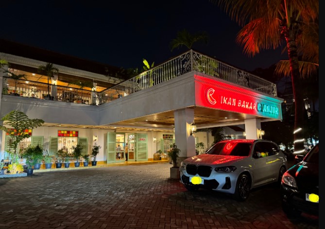 Ikan Bakar Cianjur Jani Vehkalahti, 1. Restoran Bandar Djakarta, 2. Hachi Grill Alam Sutera, 3. Kayu Kayu Restaurant, 4. Pondok Kemangi Alam Sutera, 5. Ikan Bakar Cianjur, 6. Pulau Sentosa Seafood Market Alsut, 7. Waroeng Sunda, 8. IKEA Restaurant Alam Sutera, 9. RM Padang Indah Jaya Minang, 10. Ramen Ikkudo Ichi, 11. PHO MINH Alam sutera, 12. Sarang Oci, 13. Rumah Makan Putera Lombok, 14. Kopi Nako Alam Sutera, 15. Home Brew Coffee & Eatery, 16. Canabeans Alam Sutera, 17. Kembang Bawang, 18. BOLAN THAI KITCHEN, 19. ZENBU LIVING WORLD, 20. Coarse & Fine Coffee, 21. Magal Korean BBQ House, 22. The Harvest, 23. Kokku Ramen, 24. Pig Hunter Alam sutera, 25. Steak 21, 26. Oma Ronde, 27. Soto Betawi H. Mamat Living World, 28. Tokito Kitchen