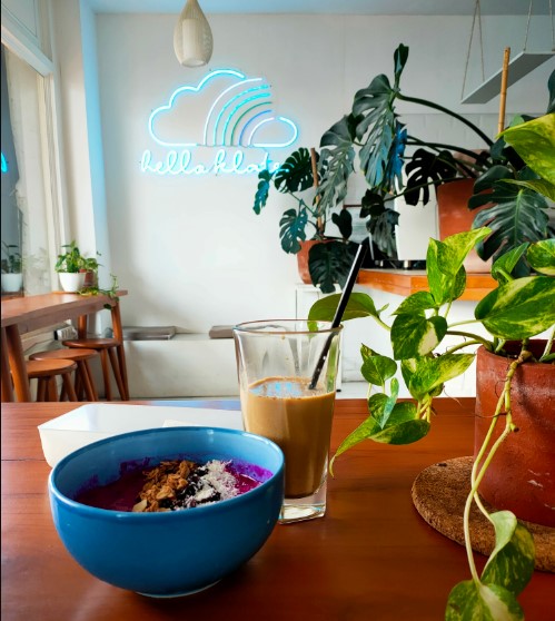 JADEN Casual Dining Nyus Darmono, 1. Wedang Kopi Prambanan, 2. PLAWANGAN, 3. Linchak Coffee n Resto, 4. Kopi Keboen Klaten, 5. Sinaran Coffee Klaten, 6. Omah Mojok Klaten, 7. Garasi Kopi Klaten, 8. Peridot Coffee and Eatery, 9. Miss Philo Bakery & Cafe, 10. Nggone Mbahmu, 11. KOPI STORY KLATEN, 12. EONIA HOUSE & EATERY, 13. Ningratan kopi Klaten, 14. Tentang Kopi Sahabat, 15. KENEWAY Angkringan & Coffeeshop, 16. OIA Klaten, 17. KOPINGGIRJALAN by star group, 18. Go Drink Klaten, 19. Sebelas Coffee Crafter Klaten, 20. Pondok Daun Cafe, 21. Green Garden Cafe & Resto, 22. Calvary, 23. Brix Coffee & Kitchen, 24. SEMEDULUR COFFEE KLATEN, 26. Gendhis Wangi Resto & Cafe, 27. Cold ‘N Brew Klaten, 28. PRanS Cafe’, 29. Wolulas Café, 30. Kla10 Cafe & Billiard, 31. Omah Wedang Empon Empon Rajaku, 32. HOLIC coffee&kitchen, 33. KOPIGATI Klaten, 34. Pitados Bistro & Gelato, 35. The gade corner, 36. Djampi Jawi, 37. Sawahita Coffee & Share, 38. 28 Coffee Klaten, 39. Kafeine Coffee, 40. JADEN Casual Dining, 41. Awor Coffee Klaten, 42. SATURA COFFEE, 43. Sempulur Coffee, 44. Cat Women Cafe (Tutup), 45. Little Bali Klaten (Tutup), 46. Calya Coffee and Eatery (Tutup), 47. NYAWIJI Coffee & Space (Tutup), 48. Warjo Waroeng Jono (Tutup), 49. O lala Cafe (Tutup)