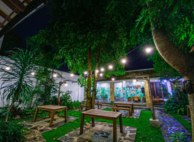 Peridot Coffee & Eatery, 1. Wedang Kopi Prambanan, 2. PLAWANGAN, 3. Linchak Coffee n Resto, 4. Kopi Keboen Klaten, 5. Sinaran Coffee Klaten, 6. Omah Mojok Klaten, 7. Garasi Kopi Klaten, 8. Peridot Coffee and Eatery, 9. Miss Philo Bakery & Cafe, 10. Nggone Mbahmu, 11. KOPI STORY KLATEN, 12. EONIA HOUSE & EATERY, 13. Ningratan kopi Klaten, 14. Tentang Kopi Sahabat, 15. KENEWAY Angkringan & Coffeeshop, 16. OIA Klaten, 17. KOPINGGIRJALAN by star group, 18. Go Drink Klaten, 19. Sebelas Coffee Crafter Klaten, 20. Pondok Daun Cafe, 21. Green Garden Cafe & Resto, 22. Calvary, 23. Brix Coffee & Kitchen, 24. SEMEDULUR COFFEE KLATEN, 26. Gendhis Wangi Resto & Cafe, 27. Cold ‘N Brew Klaten, 28. PRanS Cafe’, 29. Wolulas Café, 30. Kla10 Cafe & Billiard, 31. Omah Wedang Empon Empon Rajaku, 32. HOLIC coffee&kitchen, 33. KOPIGATI Klaten, 34. Pitados Bistro & Gelato, 35. The gade corner, 36. Djampi Jawi, 37. Sawahita Coffee & Share, 38. 28 Coffee Klaten, 39. Kafeine Coffee, 40. JADEN Casual Dining, 41. Awor Coffee Klaten, 42. SATURA COFFEE, 43. Sempulur Coffee, 44. Cat Women Cafe (Tutup), 45. Little Bali Klaten (Tutup), 46. Calya Coffee and Eatery (Tutup), 47. NYAWIJI Coffee & Space (Tutup), 48. Warjo Waroeng Jono (Tutup), 49. O lala Cafe (Tutup)