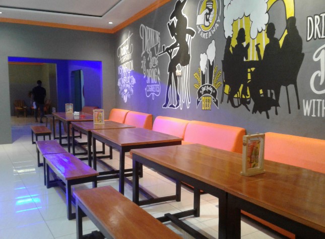 Saphire Cafe & Resto Wonogiri MA Production, 1. Pondok makan tebing grenjengan, 2. Angkringan Sopo Ngiro Wonogiri, 3. Jolly Bakery & Coffee Shop, 4. Kopi Joss Wonogiri, 5. Sunny Story Wonogiri, 6. Wedangan MAS, 7. KEDAI KOPI TOEJOE TOEJOE, 8. COZY COFFEE & RESTO, 9. Sasino Coffee, 10. Angkringan griyo aji somo Wonogiri, 11. Soto Pinglan, 12. Filosofi Teh, 13. Kopi tanjakan, 14. Javaholic Coffee Corner, 15. Staraja Coffee, 16. Youth Cafe Corner, 17. COFFEE BREAK SLOGOHIMO, 18. Bubbletime Coffee&Resto, 19. 1⁰5 Coffee, 20. Dylan cafe, 21. Mabes Es Teh Sijum, 22. Amerta Cafe Wonogiri, 23. Saphire Cafe and Resto