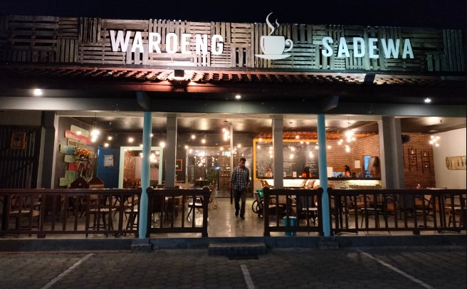 Waroeng Sadewa Kawi Boedisetio, 1. Kalih Coffee Tea and Spaces Tegal, 2. Njajan.co Tegal, 3. Uncle coffee and resto, 4. Waroeng Sadewa, 5. Coffee Shop Tradisine Ngopi, 6. Nakula Cafe, 7. Papa brew, 8. MAJU CAFE (SUJOE CAFE) Susu sapi maju, 9. Kano point Cafe, 10. My Story Cafe Bistro &amp; Social House, 11. The Secret, 12. Boss’A Cafe, 13. WIJIKOPI, 14. KEDAI OMMAMET, 15. Bento Kopi Tegal, 16. Nazuwa coffee, 17. Sepenggal cerita, 18. Clavicula coffee and idea, 19. Tempat Peraduan, 20. Cafe keboen, 21. D’FORTUNE Cafe Bistro, 22. Maju Milk Centre (MMC), 23. Black And White Food Court &amp; Cafe, 24. Pesona Coffee Tegal, 25. QMilk Cafe, 26. Kilometer Cafe, 27. S Cafe, 28. Dontea Tegal, 29. Kedai Coffee Inn, 30. Yotee Coffee, 31. North Beach Cafe Tegal, 32. Holy Bowl, 33. Luang Waktu Coffee, 34. Kedai Debong, 35. Minapadi Coffee and Space, 36. Cafe Q Nyot, 37. Cafe yaul (Tutup), 38. Parsley Cafe And Bistro (Tutup), 39. Jasel bee Korean food and cafe (Tutup), 40. Teh Jawa Cafe (Tutup)