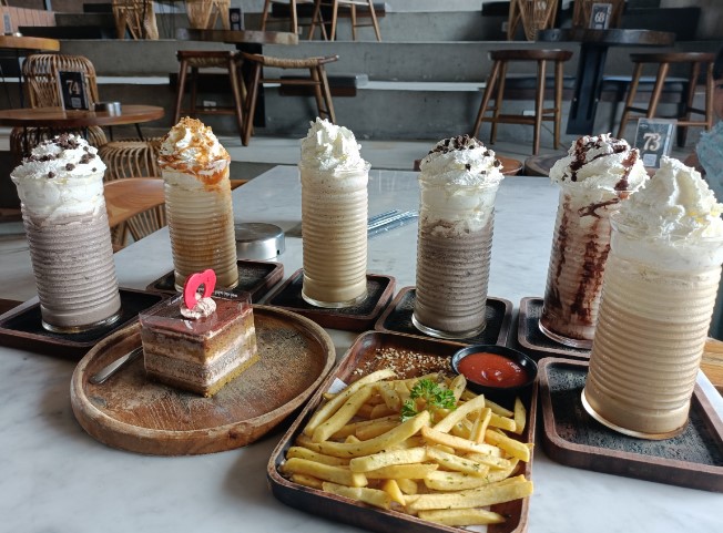 Kopi Bajawa Flores NTT Depok wirda rahmayanti, 1. ARTiVATOR, 2. Fat Bubble Margonda, 3. Meet Up Cafe Sawangan, 4. Tempat Ngupi, 5. Ouwie Coffee And Eatery, 6. Kopi Bajawa Flores NTT Depok, 7. Kafe Hype Depok, 8. Rest For Sure, 9. Ruangnamu, 10. INTERAKSI SPACE, 11. TOMORO COFFEE – Kelapadua Depok, 12. Kopi Brumbun, 13. Koti, 14. Kopi Djoe, 15. Coffith Coffee &amp; Kitchen, 16. MAXX Coffee, 17. Warnoes Margonda, 18. Emily Listening Space, 19. Warung Kopi Tepi Sungai, 20. Hidden Haus Coffee &amp; Tea, 21. Temu Kamu Depok Coffee &amp; Eatery, 22. Nationalism Coffee Brewers ( Kedai Kopi Depok ), 23. Titik Rindu Coffee &amp; Venue, 24. Whatsup Cafe Dave Depok