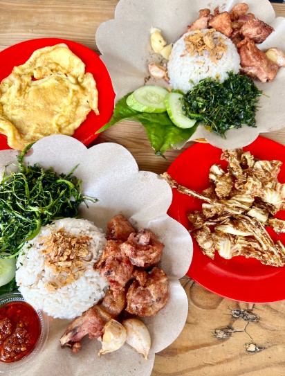 Ayam Goreng Mang Upi Regina, 1. Ayam Goreng Aroma 7, 2. Ayam Cipo Gunungbatu, 3. Bebek & Ayam Goreng Pak Ndut, 4. Ayam Goreng Ardhita, 5. Ayam Goreng Warung Doyong 1, 6. Ayam Goreng Ema Itjih – Pakuan, 7. Ayam Goreng Fatmawati Sawojajar, 8. Ayam Geprek Istimewa, 9. Ayam Capres Cabe Ijo, 10. Ayam Goreng Maulagie, 11. Ayam Goreng Trolok, 12. Ayam Goreng Mang Upi, 13. Warung Lalagung, 14. Kandang Ayam Galau, 15. Ayam Goreng Padaloma, 16. Resto Ayam Pakuan