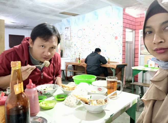 Bakso Madona Cak Man Vicky Niscala Hidayat, 1. Bakso Arief, 2. Bakso DE STADION, 3. Bakso Arema Cak Tono, 4. Cwi Mie &amp; Bakso Lombok, 5. Bakso Pemuda, 6. Omah Kentang &amp; Bakso Damas, 7. Bakso Kota Cak Man, 8. Bakso Ganteng, 9. Bakso Anda, 10. Bakso Madona Cak Man