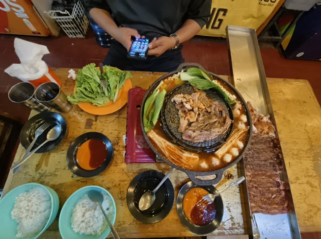 Gubhida korean BBQ Taufik reyhidayat, 1. Kintan Buffet Central Park, 2. Sakabe Buffet Tebet, 3. Wangja Korean Bbq All You Can Eat Restaurant, 4. Mapo Galmaegi – Magal BBQ Puri, 5. Bamboo Dimsum Kelapa Gading, 6. Washoku Sato Batu Tulis, 7. Kappa Sushi Central Park, 8. Ssikkek Korean BBQ Sunter, 9. The social pot, 10. Tucano’s Brazilian BBQ (Senayan City Mall), 11. Gubhida Korean BBQ, 12. The Japanese @ Sari Pacific Jakarta, 13. Sukinabe Japanese Suki & Grill, 14. Enmaru Japanese Restaurant, 15. Bulgogi Yaa! AYCE Korean Restaurant