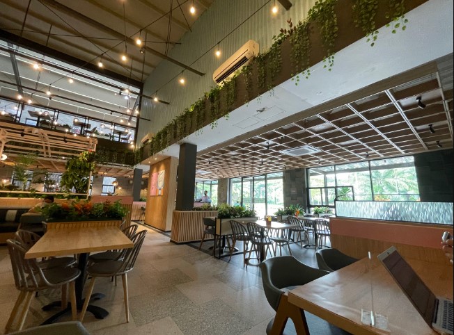 Janji Jiwa La Terazza Summarecon Bekasi Puja Saputra, 1. Kopi Nako, 2. Simetri Coffee Roasters Bekasi, 3. Excelso Summarecon Mall Bekasi, 4. Greyhound Cafe (Restoran Thailand), 5. Fat Bubble, 6. Peleton Bike &amp; Cafe, 7. Janji Jiwa La Terazza Summarecon Bekasi, 8. Fore Coffee – Summarecon Mall Bekasi, 9. Second Space Indonesia, 10. Kaizen Heritage, 11. Feel Matcha – La Spezia BCBD, 12. Brewok’s Cafe, 13. PAUL Le Café SMB