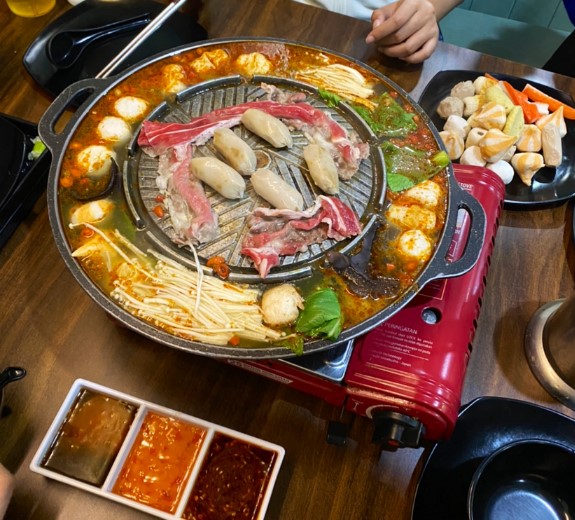 Sogogi Shabu & Grill Kelapa Gading Ningsih, 1. Shaburi (Summarecon Mall Kelapa Gading), 2. Kintan Buffet, 3. Oh My Grill, 4. Yuraku Restaurant, 5. Golden Sense International Restaurant, 6. Madam Lee Korean BBQ, 7. Mo-Mo Paradise All You Can Eat, 8. Genki Sushi, 9. Hanamasa Kelapa Gading, 10. Bamboo Dimsum Kelapa Gading, 11. Ssikkek Korean BBQ Sunter, 12. Fogo Brazilian BBQ – Emporium Pluit Mall, 13. Hattori shabu-shabu & yakiniku, 14. Manse Korean Grill PIK, 15. Sushi Man, 16. The Chinese National – Hotel Swissotel Jakarta PIK Avenue, 17. Gyu-Kaku Japanese BBQ, 18. Mr. Park BBQ, 19. Shabu-Net Restaurant, 20. Babakaran Street, 21. Sogogi Shabu & Grill Kelapa Gading, 22. Daejeon Korean BBQ, 23. Kobe Tei, 24. Bak Bak Korean BBQ, 25. Beef Boss Summarecon Mall Kelapa Gading, 26. Botany Restaurant – Holiday Inn Kemayoran, 27. Steak 21