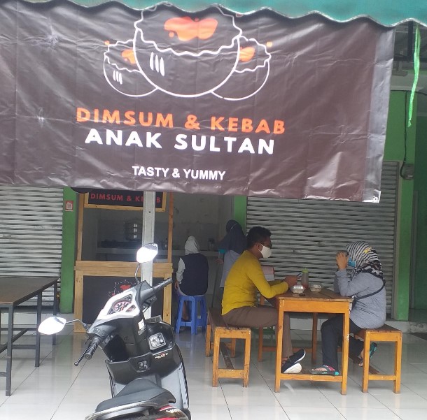 Dimsum &amp; Kebab Anak Sultan Ersal Fahrul Yoserizal, 1. Warung Makan Betawi Ngoempoel, 2. Rm. Segar Daun, 3. Warung makan 99 chinese &amp; sea food, 4. Warung Makan Bahari, 5. Warung Samtari, 6. Ayam Babeh Beji, 7. Sas-Q Ayam Bakar &amp; Seafood, 8. warung makan AL MAIDAH, 9. TRIO MINANG, 10. Dapoer Bunda Nunu, 11. Dimsum &amp; Kebab Anak Sultan, 12. Geprek Cibos, 13. Pecel Lele Barokah, 14. WR.Samtari Djadi Berkah