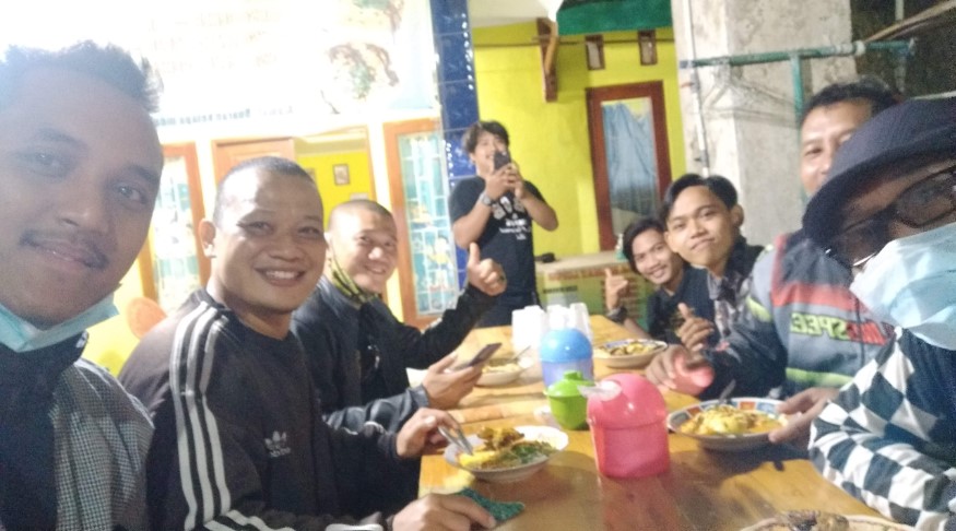 LAKSA MaMat Lupus Dhivay alhafiedz, 1. Laksa Bihun Cie Ikim, 2. Laksa Tangerang dekat Rel Kereta, 3. Laksa Bang Gondrong, 4. LAKSA SARI Soleh Ali, 5. Laksa Bogor, 6. laksa bang openg, 7. laksa benteng pak masitar, 8. Laksa Bang Kumis Bewok (KAWASAN KULINER), 9. laksa bang lepay (KAWASAN KULINER), 10. LAKSA MaMat Lupus, 11. Warung Laksa Emak Hj. Uan, 12. Laksa Tangerang Ci KimHua, 13. Laksa JOJO, 14. Laksa Bang Kumis Surya