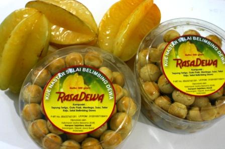Nastar Belimbing, 1. Dodol Belimbing, 2. Ketoprak Cimol, 3. Toge Goreng, 4. Gado-gado Depok, 5. Perkedel bakar, 6. Dodol Jambu Biji, 7. Peyek Galih / Gale, 8. Biskuit Temma, 9. Bakso Comberan, 10. Nastar Belimbing, 11. Rujak cireng, 12. Soto Depok