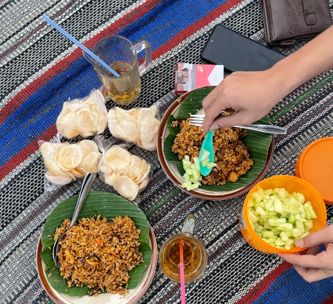 Nasi Goreng Babat Pete Pak Bandi Muhammad khoirul ma’la, 1. Nasi Goreng Babat Pak Karmin Mberok Legendaris, 2. Nasi Goreng Babat Hengky, 3. Nasi Goreng Babat Pak Sumarsono, 4. Nasi Goreng Babat Pak Karmin, 5. Nasi Goreng Babat Akbar, 6. Nasi Goreng Babat Bahagia, 7. Nasi Goreng Babat Pak Taman, 8. Nasi Goreng &amp; Babat Gongso Pak Kumis, 9. Nasi Goreng Babat “Pak Di”, 10. Nasi Goreng Dan Babat Gongso Pak Andik, 11. Nasi Goreng Babat Pete Pak Bandi, 12. Nasi Goreng Babat Mas Tono, 13. Nasi Goreng dan Gongso Miroso