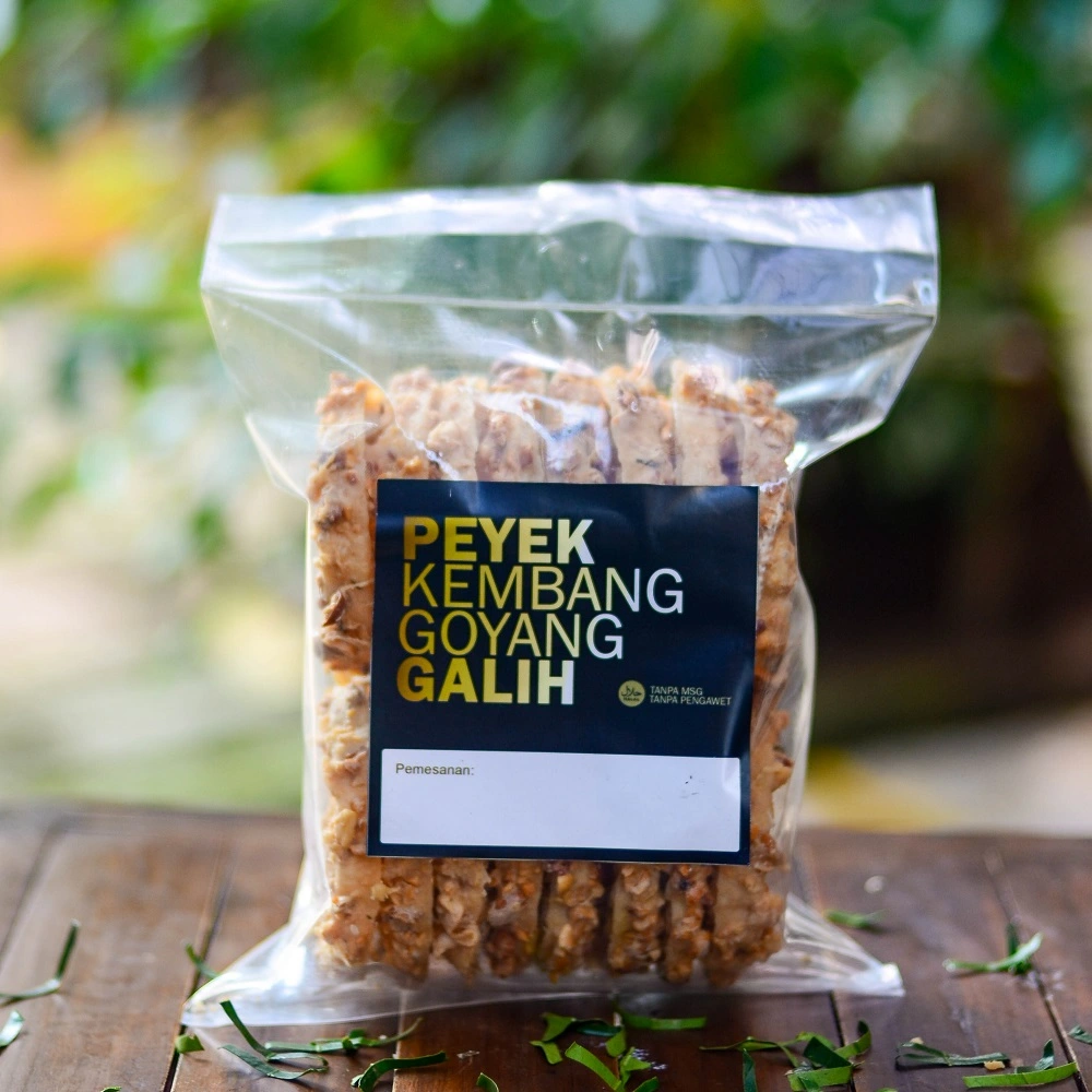 Peyek Galih, 1. Dodol Belimbing, 2. Ketoprak Cimol, 3. Toge Goreng, 4. Gado-gado Depok, 5. Perkedel bakar, 6. Dodol Jambu Biji, 7. Peyek Galih / Gale, 8. Biskuit Temma, 9. Bakso Comberan, 10. Nastar Belimbing, 11. Rujak cireng, 12. Soto Depok