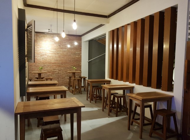Rantina Cafe &amp; Chill Mochammad Yusuf Habibi, 1. Angkringan Mbok Nom Rembang, 2. Orso Gelato &amp; Cafe Rembang, 3. Reunique Cafe, 4. Balcony Resto And Cafe, 5. Ranu Coffee &amp; Eatery, 6. Satu Lagi, 7. Warung kopi kresen, 8. NoboN Coffe, 9. PILAR Coffee &amp; Space, 10. BARIX COFFEE – MANUAL BREW INSIDE, 11. Kedai Kongkow, 12. Biskope Cafe, 13. Dunia Akhirat Coffee &amp; Eatery, 14. Cokro Cafe, 15. Warung Kopi Mr. Hendro, 16. Kafe Kedai Kopi 46 Pantura Rembang, 17. SevenShake, 18. Starbox, 19. Zero Cafe, 20. Rantina Cafe &amp; Chill, 21. Summit Cafe, 22. Paleet Cafee, 23. Papi coepliezt, 24. Tentang Kopi Cafe &amp; Resto, 25. Sky Monster Cafe (SM), 26. Chawis coffee