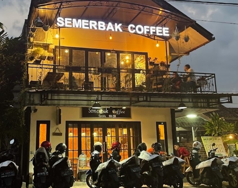 Semerbak Coffee, 1. Bogowonto 77 Resto &amp; Coffee, 2. Kopi Candi, 3. Semerbak Coffee, 4. Eiffel Ice Cream &amp; Resto, 5. Kopijawi, 6. Kape Kapi, 7. Soul Coffee &amp; Resto, 8. Kedai Pekarangan Coffee and Spice Drinks, 9. Pangena Family Resto &amp; Coffee Shop, 10. NONA Dessert &amp; Chill, 11. Kopi Kembang Sepasang, 12. Roar Coffee and Eatery, 13. SULTHAN KOPI &amp; EATERY, 14. Masterpiece Billiards And Cafe, 15. Kopi Joss Purworejo, 16. Ndelikwae, 17. Kebon N’dalem, 18. Kopi Djo, 19. Tulip Bakery, Cakes &amp; Coffee Shop, 20. Echosistem, 21. Cafe Angkringan Iyut’s, 22. Becos Cafe, 23. Temanja Post House, 24. KEMARI Kedai Kopi, 25. Kedai kopi ndeso, 26. Thriving.coffee, 27. Communitea coffee, 28. Teras Kopi Labbaik