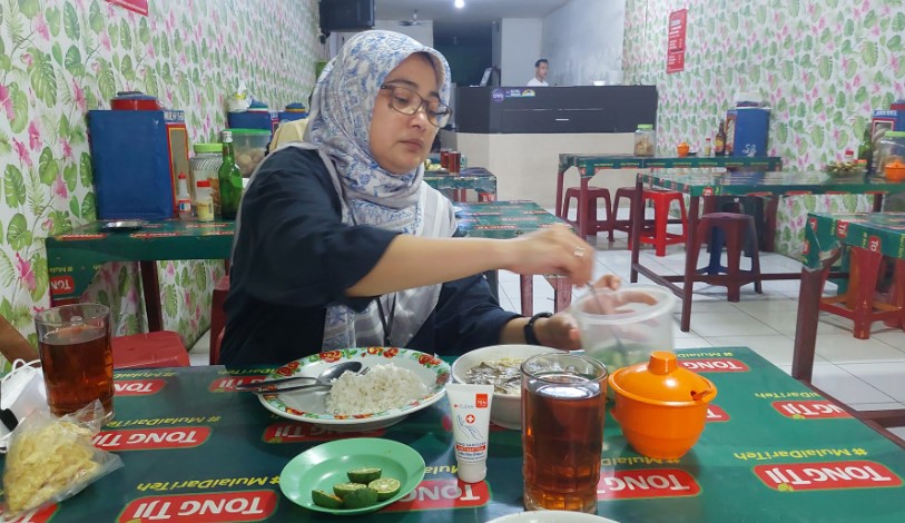 Soto Betawi H.Umar Idris Eko Budi Utomo, 1. Soto Betawi Globe H.Oji, 2. Soto Betawi Roxy H. Darwasa, 3. Soto Betawi H. Ma’ruf, 4. Soto Jakarta “Mas Hari”, 5. Soto Betawi H.Umar Idris, 6. Kedai Soto Bu Nyai, 7. Soto Kaki Sapi Bang Mamat, 8. Soto dan Sop Khas Betawi Bang Adi, 9. Soto Bang Udi, 10. Soto Betawi Pak Kumis, 11. Soto Jakarta Bawah Rel, 12. Soto Jakarta Pak H. Yus Cempaka Putih, 13. Soto & Sop Betawi Pa’ Marjuki, 14. Soto Betawi Haji Husen
