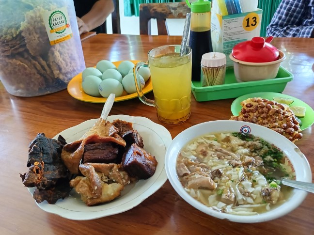 Soto Pak Soleh Al - Barokah Elyza Romly