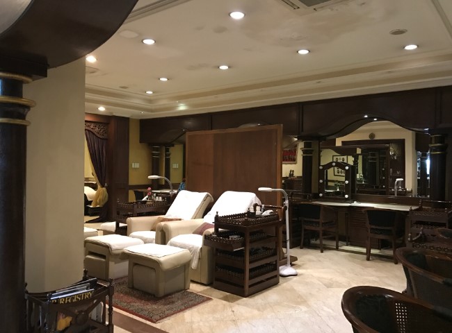 Taman Sari Royal Heritage Spa E S, 1. Nest Reflexology, 2. ZEN Family Spa &amp; Reflexology, 3. Gaya Spa Wellness Wolter Monginsidi (HOME SPA), 4. Delta Spa Gunung Sahari, 5. Kokuo Family Massage &amp; Reflexology Senayan City, 6. Taman Sari Royal Heritage Spa, 7. PARADISE Family Reflexology &amp; Spa, Buaran, 8. Martha Tilaar Salon Day Spa, 9. Ha-Su Wellness and Reflexology Boutique, 10. Relax Living – The City Spa, 11. The Bamboo Massage &amp; Reflexology, 12. Klinik Kecantikan Ministry Treatment – Hair, Beauty &amp; Wellness, 13. Jasmine Pijat Reflexi Spa Massage Salon, 14. Bali Wangi Spa, 15. Jamu Body Treatments, 16. Aroma SPA, 17. King’s Royal Spa