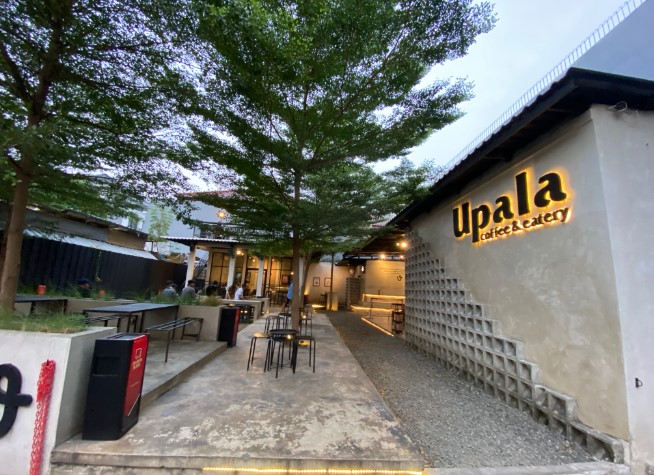 Upala - Kayu Putih Sarah Aini, 1. Teras Rumah Nenek, 2. MASALALU Cafe – Coffee Shop, 3. Hakuna Matata Jakarta, 4. Bruen coffee &amp; kitchen, 5. Kyō Coffee, 6. Griya Oetami x Koffie Oetami, 7. Upala – Kayu Putih, 8. Volks Kaffee, 9. TuanTanah Pondok Bambu, 10. Roemah Polonia, 11. Oryca Coffee, 12. Chester Coffee, 13. Waltie’s Rooftop Cafe, 14. Little Bro Communal Space, 15. Kopi Seteras Coffee &amp; Eatery, 16. DISTRICT 1947 CAFE ROOFTOP