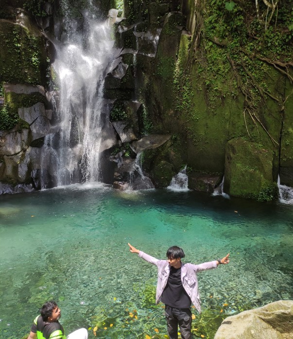 Air Terjun Namo Belanga M Hanif Hidayatullah, 1. Sawah Lukis, 2. Pelaruga, 3. Wisata Batu Katak, 4. Pantai Sentabi Group, 5. Pemandian Alam Wak Jowo, 6. Pantai Florida, 7. Kolam Abadi, 8. Taman Edukasi Binjai, 9. Titik Nol Kota Binjai atau Tugu PerJuangan 45 Binjai, 10. Air Terjun Siluman atau Namo Belanga