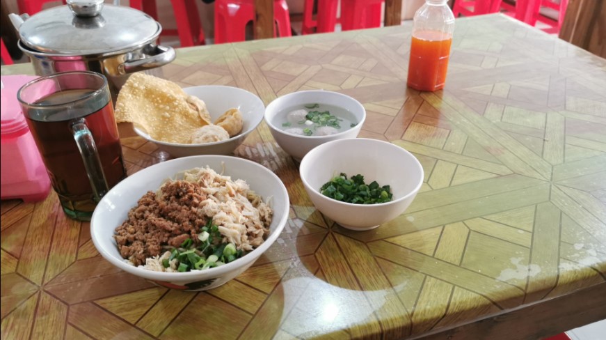 Bakmi Ayam Asoei Pasar 8 Alam Sutera Budi Cahyadi, 1. Bakmie Ahiung khas Jambi Alam Sutera, 2. Mie Keriting Siantar Atek, 3. Bakmi AKA, 4. Bakmi Medan Novel, 5. Bakmi Ayam Asoei Pasar 8 Alam Sutera, 6. Bakmi Medan Kebon Jahe, 7. Bakmi Siantar Medan Akiong – Alam Sutera, 8. Bakmi Tiga Marga, 9. Bakmi Ponti Madam Gouw, 10. Bakmi Karet 618, 11. Bakmi Wan, 12. Bakmi Boenda