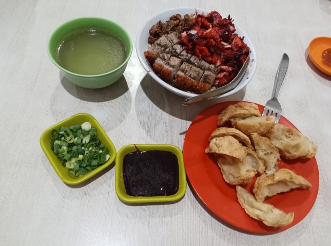 Bakmi &amp; Bubur Boy Herio Satyawan, 1. Bakmi Kalimantan Achun, 2. Bakmi Bangka 21, 3. Bakmi Belawan Amin, 4. Bakmie Garing Vegetarian, 5. Bakmi 99, 6. Bakmi &amp; Bubur Boy, 7. Bakmi Aseng, 8. Mie Tiau Jelambar, 9. Bakmi Bangka 35, 10. Bakmi Keriting Siantar Singa, 11. Bakmi Kincir, 12. Bakmi Tandur Jelambar, 13. Bakmi Siantar Aphing
