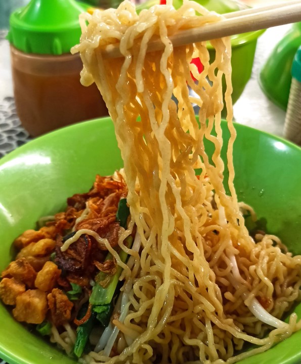 Bakmi Siantar Aphing Alex Hartono, 1. Bakmi Kalimantan Achun, 2. Bakmi Bangka 21, 3. Bakmi Belawan Amin, 4. Bakmie Garing Vegetarian, 5. Bakmi 99, 6. Bakmi &amp; Bubur Boy, 7. Bakmi Aseng, 8. Mie Tiau Jelambar, 9. Bakmi Bangka 35, 10. Bakmi Keriting Siantar Singa, 11. Bakmi Kincir, 12. Bakmi Tandur Jelambar, 13. Bakmi Siantar Aphing