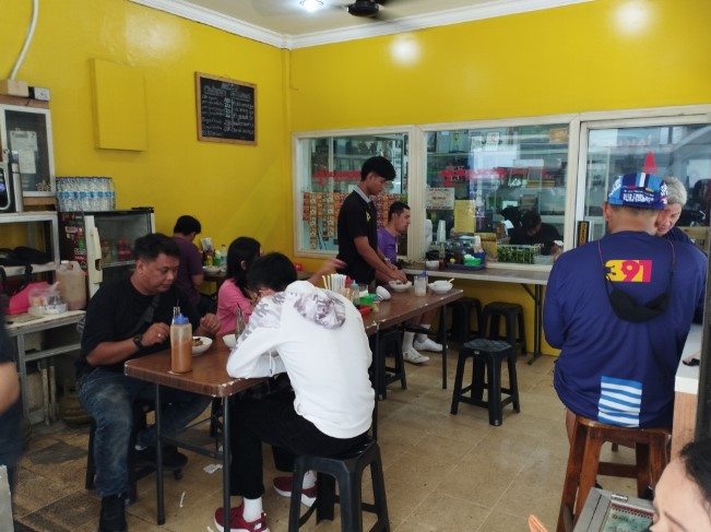 Mie Kondang Blok A wahyu chandra kesuma, 1. Mie Kondang Blok A, 2. kepak madu ma’el, 3. Ratangga Coffee and Bites, 4. Sambal Ambu, 5. Warung Teteh Nasi Liwet, 6. Bakwan Pabean, 7. Bakmi Jawa Mas Yono, 8. Bebek Goreng Pak Joko Putra, 9. Soto Jakarta Bang Madi, 10. Waroeng Tiki Taka, 11. Warung Dapur Lamongan, 12. K-Mart Bunsik