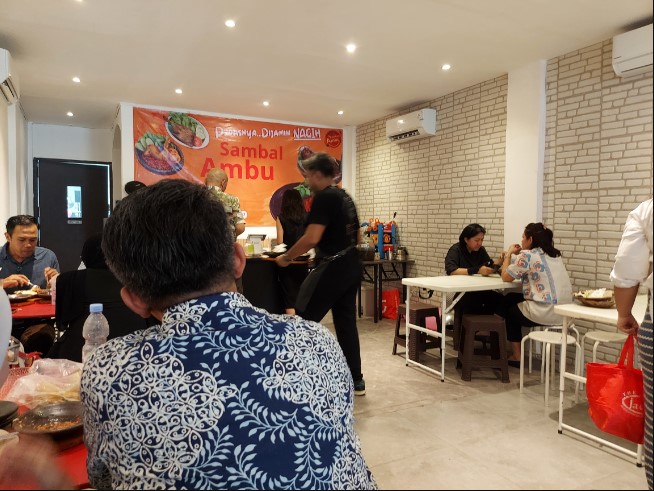 Sambal Ambu Mridhabintang, 1. Mie Kondang Blok A, 2. kepak madu ma’el, 3. Ratangga Coffee and Bites, 4. Sambal Ambu, 5. Warung Teteh Nasi Liwet, 6. Bakwan Pabean, 7. Bakmi Jawa Mas Yono, 8. Bebek Goreng Pak Joko Putra, 9. Soto Jakarta Bang Madi, 10. Waroeng Tiki Taka, 11. Warung Dapur Lamongan, 12. K-Mart Bunsik