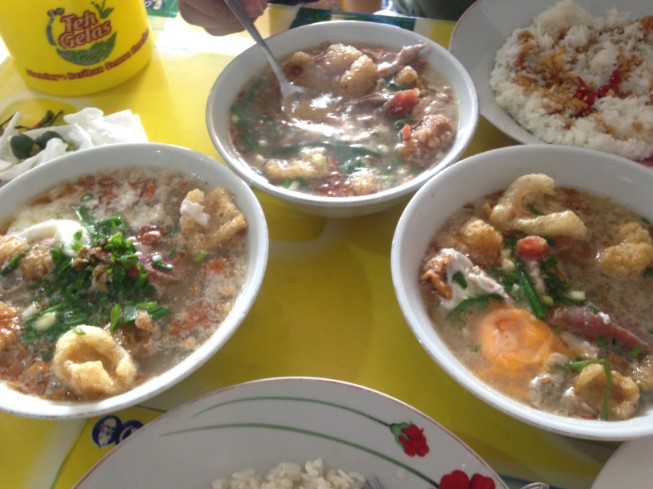 Song Sui Hok Lo Pan Agung Wicaksono, 1. Song Sui Hok Lo Pan, 2. SONGSUI HADIAH TOMMY Bangka, 3. Bakmie Bangka Amin, 4. Rumah Makan Afat Bangka, 5. Bakmi Bangka 21, 6. Bakmi Ko Hon Toboali Duri Kepa, 7. Bakmi Bangka Air Mangkok, 8. hosit hosit, 9. Bakmi Belitung Bandengan Utara Raya, 10. Es Kacang Merah Bangka 778, 11. Mie Ayung – Mie Ayam Bangka Asli, Kebun Jeruk, 12. Amoy 99, 13. Pondok Ifong