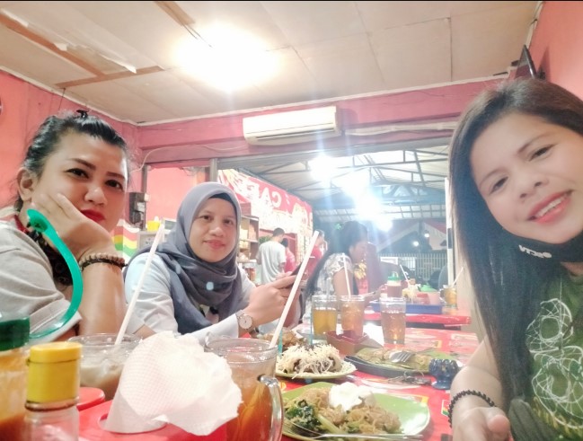 Warmindo Juned Delly Mayya, 1. Lucky Cat Coffee & Kitchen, 2. Sallo Coffee, 3. Roti Bakar Kemang, 4. Djakarta Cafe, 5. The Atjeh Connection Neo Sabang, 6. Kopi Bang Alay & Martabak Bang Alay, 7. Warmindo Juned, 8. Kaizen Coffee 5.0 / Kaizen Heritage Buaran, 9. Clay Coffee Space, 10. MUG Coffee Kalibata, 11. Betty Bites, 12. Super Cup Coffee shop, 13. EatWell Coffee Cikini