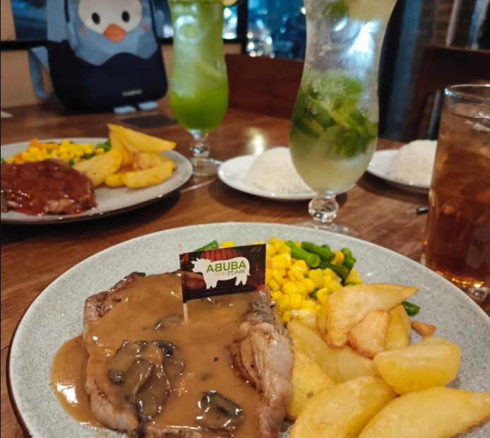 Abuba Steak Tika Siandah, 1. Pancong Rest Coffee, 2. Warung Sate dan Tongseng Pak H. Budi Asli Solo, 3. RM Pagi Sore Kalimalang, 4. Bakmi Golek, 5. MASALALU Cafe – Coffee Shop, 6. Sambal Bakar Indonesia, 7. Abuba Steak, 8. Murame, 9. Bakso Rusuk Solo, 10. Pecel Berkah, 11. Soto Seger Beniing Hj. Tjipti, 12. Bakmi Bintang Gloria, 13. Ayam Penyet Mbah Ji, 14. Obonk Steak &amp; Ribs Buaran, 15. TuanTanah Pondok Bambu, 16. Klangen Coffee &amp; Resto, 17. Rumah Makan Betawi H. Abu