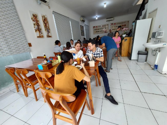 Bakmi Bangka Asoka 57 Makanan khas Bangka Dby Satya, 1. Bakmi bangka Asoka 57, 2. Bakmi Bangka Asli 17, 3. Bakmie Bangka Citarasa Gading Serpong – Aristoteles, 4. Bakmie bangka liong Lie, 5. Bakmi Bangka 268, 6. Bakmie BB, 7. Bakmi & Bubur 333, 8. Bakmi&Bubur “NATITI” Bangka, 9. Bakmi Bangka Bongkwan, 10. Bakmi Ko Hon Toboali Gading Serpong
