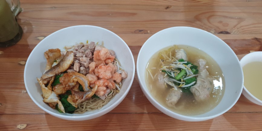 Bakmi & Bubur 333 Stephanus Riawan, 1. Bakmi bangka Asoka 57, 2. Bakmi Bangka Asli 17, 3. Bakmie Bangka Citarasa Gading Serpong – Aristoteles, 4. Bakmie bangka liong Lie, 5. Bakmi Bangka 268, 6. Bakmie BB, 7. Bakmi & Bubur 333, 8. Bakmi&Bubur “NATITI” Bangka, 9. Bakmi Bangka Bongkwan, 10. Bakmi Ko Hon Toboali Gading Serpong