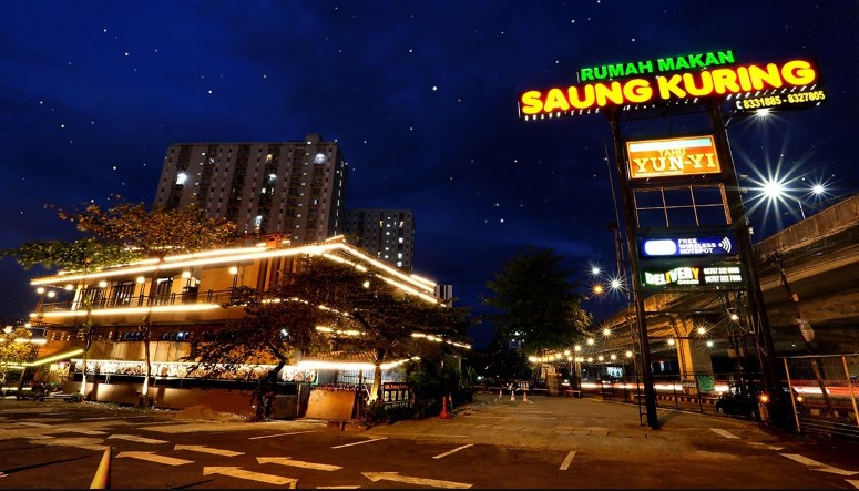 Saung Kuring, 1. Gurih 7, 2. RM. Bumi Aki Bogor, 3. Kluwih Sunda, 4. De’ Leuit Sensasi Nasi Jambal, 5. Kampoeng Koneng, 6. Saung Kuring, 7. Gumati Resto khas Sunda, 8. Medja Restaurant, 9. Gurame Cobek Mang Dayat Yasmin, 10. Gili-Gili Restaurant, 11. Waroeng Ngariung, 12. Warung Nasi Khas Sunda ENDAH
