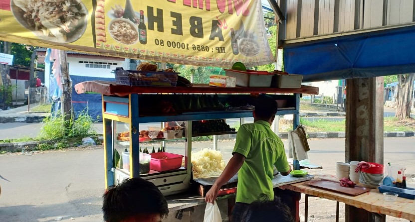 Soto mie si abeh taman yasmin Ariebudi Wibowo, 1. Kedai Soto Ibu Rahayu, 2. Soto Mie Agih Bogor, 3. Soto Kuning Pak Yusup, 4. Soto Mie Mang Ohim, 5. Soto Rahayu Mulia, 6. Soto Kuning M. Yusuf, 7. Soto Banjar khas Kalimantan Selatan, 8. Soto Daging Mang Bonin, 9. Soto Mie Pak Kumis, 10. Soto Pak Salam Bogor, 11. Soto Mie Si Abeh taman yasmin, 12. SOTO MIE PAK KADIR SEMERU BOGOR