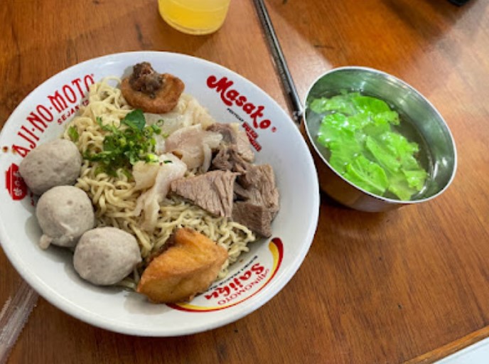 Bakso Sapi 21 Aphen Singkawang Vicky lee, 1. Nasi Campur Yung-Yung 99., 2. Nasi Campur Afa Kalimantan krendang, 3. Restoran Bakmi Afui Ace Khas Kalimantan, 4. Bubur Singkawang Ajun, 5. Bakmie Singkawang A “ANG 51, 6. Roti Srikaya Tet Fai, 7. Nasi Kari Ayam Akiat, 8. Kincipan Ajung, 9. Bubur Akhun Singkawang, 10. SUHU susu tahu by wendy, 11. Nasi Kuning Suka Suka, 12. Bakso Sapi 21 Aphen Singkawang