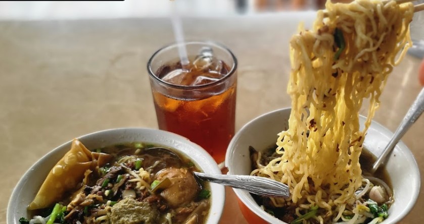 Mie Ayam Jamur RESTU muhammad alkhairi, 1. Mie Aceh Titi Bobrok, 2. Mie Ayam Jamur Spesial Haji Mahmud, 3. Mie Ayam Jamur Brimob, 4. Mie Tiong SIM, 5. Mie Ayam Jamur RESTU, 6. YY Mie Pansit, 7. Mie Pangsit Awai, 8. Mie Ayam Kumango, 9. Bakmi Hock Seng, 10. Mie Ayam Waringin 1C, 11. Bakmi Khek, 12. Mie Hokkian SP 16