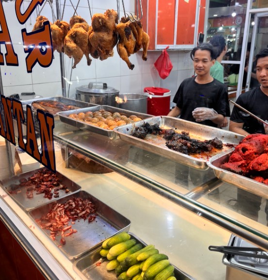 Nasi Campur Afa Kalimantan krendang lucyanti setiawan, 1. Kwetiaw Sapi 78 Mangga Besar, 2. Bakso A Kiaw 99, 3. Warteg Gang Mangga, 4. Seafood 38, 5. Jawara Kuliner, 6. Nasi Gandul Bu Endang, 7. Asap Sambal ‘Sei Sapi’ – Tanjung Duren, 8. Kwetiau Sapi – Bakso Sapi Akhiang 79, 9. Nasi Campur Afa Kalimantan krendang, 10. Nasi Goreng Bistik Kang Ajie, 11. Kwetiau Akang Medan, 12. Nasi Uduk Bang Udin, 13. Nasi Uduk Ibu Sumi, 14. Bakmi Ahau 38