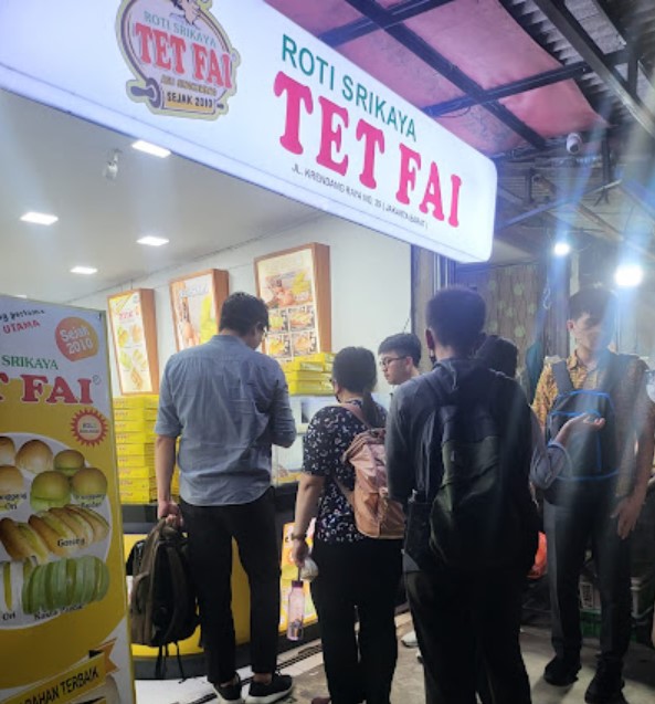 Roti Srikaya Tet Fai, 1. Nasi Campur Yung-Yung 99., 2. Nasi Campur Afa Kalimantan krendang, 3. Restoran Bakmi Afui Ace Khas Kalimantan, 4. Bubur Singkawang Ajun, 5. Bakmie Singkawang A “ANG 51, 6. Roti Srikaya Tet Fai, 7. Nasi Kari Ayam Akiat, 8. Kincipan Ajung, 9. Bubur Akhun Singkawang, 10. SUHU susu tahu by wendy, 11. Nasi Kuning Suka Suka, 12. Bakso Sapi 21 Aphen Singkawang