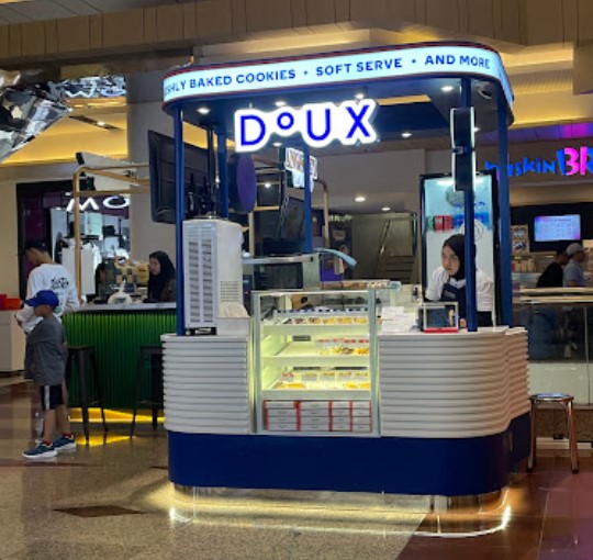 Doux Cookies - Blok M Plaza, 1. MONSORA Dessert House, 2. Maiku Cafe, 3. Little Salt Bread, 4. Mack’s Creamery, 5. EM Gelato, 6. Doux Cookies – Blok M Plaza, 7. FUDGYBRO BLOK M at Melawai Raya, 8. Busy Cheese Cafe, 9. Oo donuts, 10. London Layers Blok M Square, 11. Paris Sorbet, 12. Kedai Makanan Thai Baby