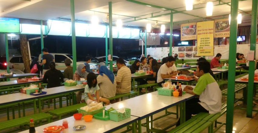 Nasi Uduk Pak Jhon, 1. Rumah Makan Pondok Lauk, 2. Kawasan Kuliner Pasar Lama, 3. Warung Bu Kris, 4. Kuliner Nasi Jagal Ibu Zahra Tangerang, 5. Bebek Boedjang – Tangerang, 6. Steak Tenda Tangerang, 7. Nasi Uduk Pak Jhon, 8. Sate Ayam H. Ishak Pasar Lama, 9. Kepak Madu Mael, Pasar Lama, 10. Bubur Ayam Spesial Ko Ginhan, 11. Seafood Libra 32., 12. Sop Kambing Oong Junaedi De Rio Tanah Abang