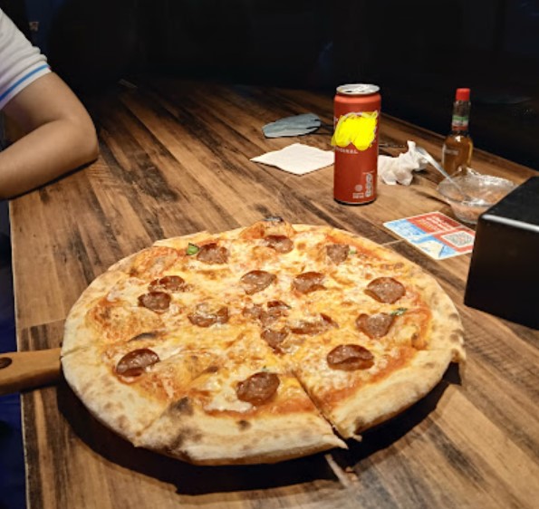 Pizza Krust Kemang cahaya murni, 1. Mamma Rosy, 2. Pizzeria Cavalese, 3. iL GUSTO Pizza, 4. ROMA Osteria & Bar SCBD, 5. Mike Pizza Asia, 6. Basilico ristorante, 7. ORO Italian Restaurant Jakarta, 8. Spaghetto Pasta Pizza Lounge PIK, 9. Zapoli pizzeria, 10. Pizzanapoletana.id, 11. Villa Capri at Batavia PIK, 12. Pizza Krust Kemang
