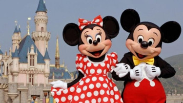 Minnie Mickey Mouse.