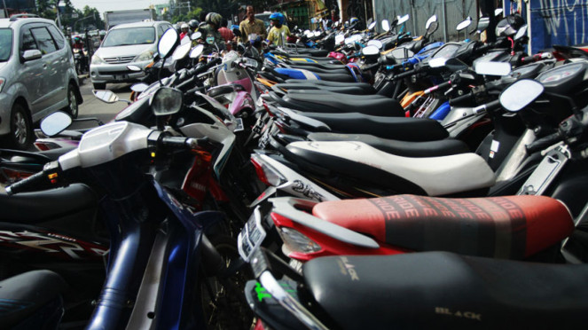 Ilustrasi parkiran kendaraan bermotor